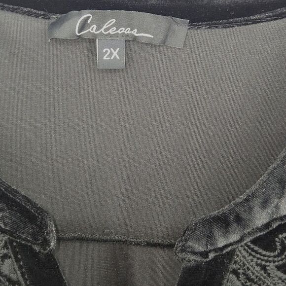 Calessa Button Up Down Tunic Top Womens Size 2X Embroidered Black Velvet Lagum - Picture 4 of 7